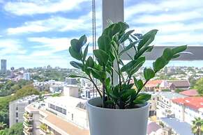 Bright 1 Bedroom Studio With Amazing City Views