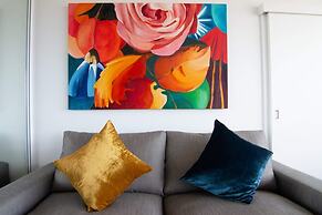 Bright 1 Bedroom Studio With Amazing City Views