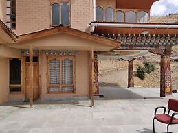 Thori Resort