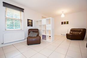 Dalton Crescent