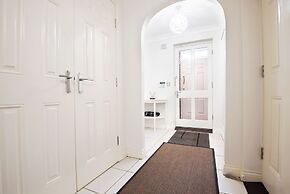 Dalton Crescent