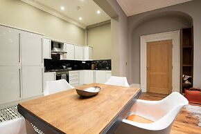 Apartment 1 The Grove