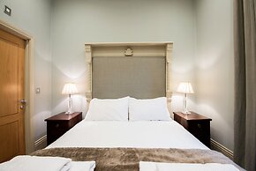 Apartment 1 The Grove