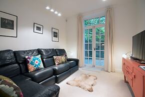 Apartment 2 The Grove