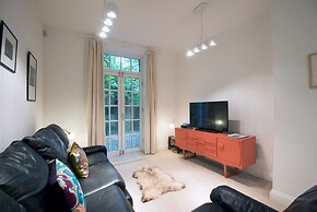 Apartment 2 The Grove