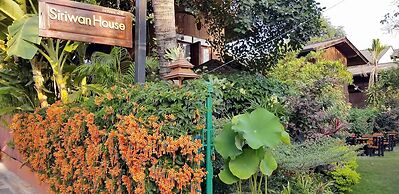 Siriwan House