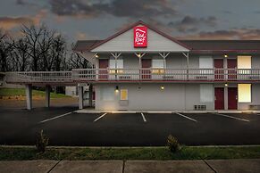 Red Roof Inn Radcliff - Fort Knox