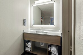 Red Roof Inn Radcliff - Fort Knox