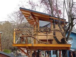 Hostel y Camping Los Coihues