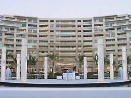 Delcanto Residences by LaTour