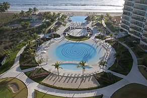 Delcanto Residences by LaTour