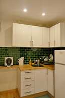 TT Anjos Lisbon Rooms