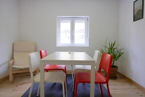 TT Anjos Lisbon Rooms