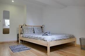 TT Anjos Lisbon Rooms