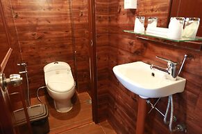 Swarga Lodge and Homestay