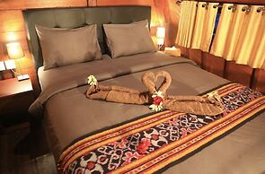 Swarga Lodge and Homestay