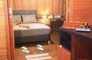 Swarga Lodge and Homestay