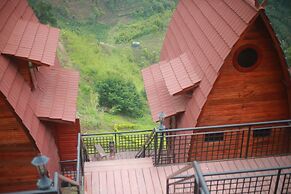 Swarga Lodge and Homestay