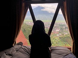 Swarga Lodge and Homestay