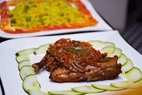 Eeyilobe Guest House