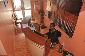 Eeyilobe Guest House