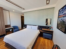 Mille Fleurs 02 Hotel