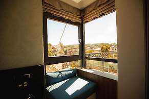 Mille Fleurs 02 Hotel