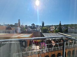 Mille Fleurs 02 Hotel