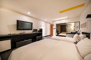 Uijeongbu Hotel The Fine