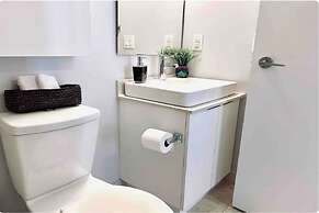 Luxury Condos at York Street