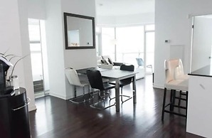 Luxury Condos at York Street