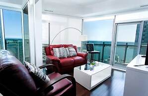 Luxury Condos at York Street