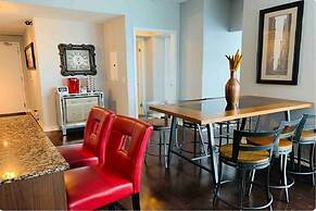 Luxury Condos at York Street