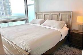 Luxury Condos at York Street