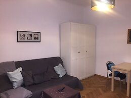 Chmielna Rooms Apartment