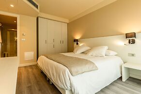 La Dolce Vita Hotel