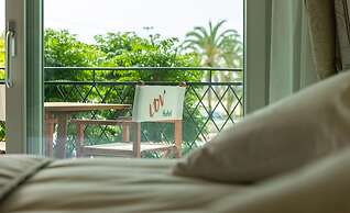 La Dolce Vita Hotel