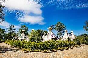 Western Camp Resort