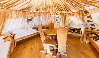 Western Camp Resort