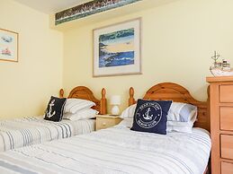 14a Courtenay Street