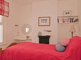 The Cottage, 13 Clarence Hill