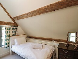 Kings Cottage - South