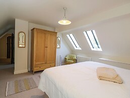 Kings Cottage - South