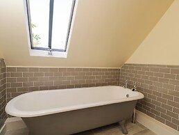 Kings Cottage - South