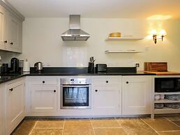 Kings Cottage - North