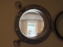 35 The Salcombe