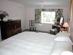 Winterbourne Cottage