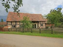 Whites Farm Barn