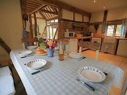 Whites Farm Barn