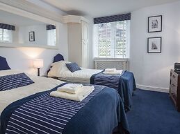 1 The Old Coach House